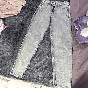 Size 11/12 Slim Abercrombie Kids